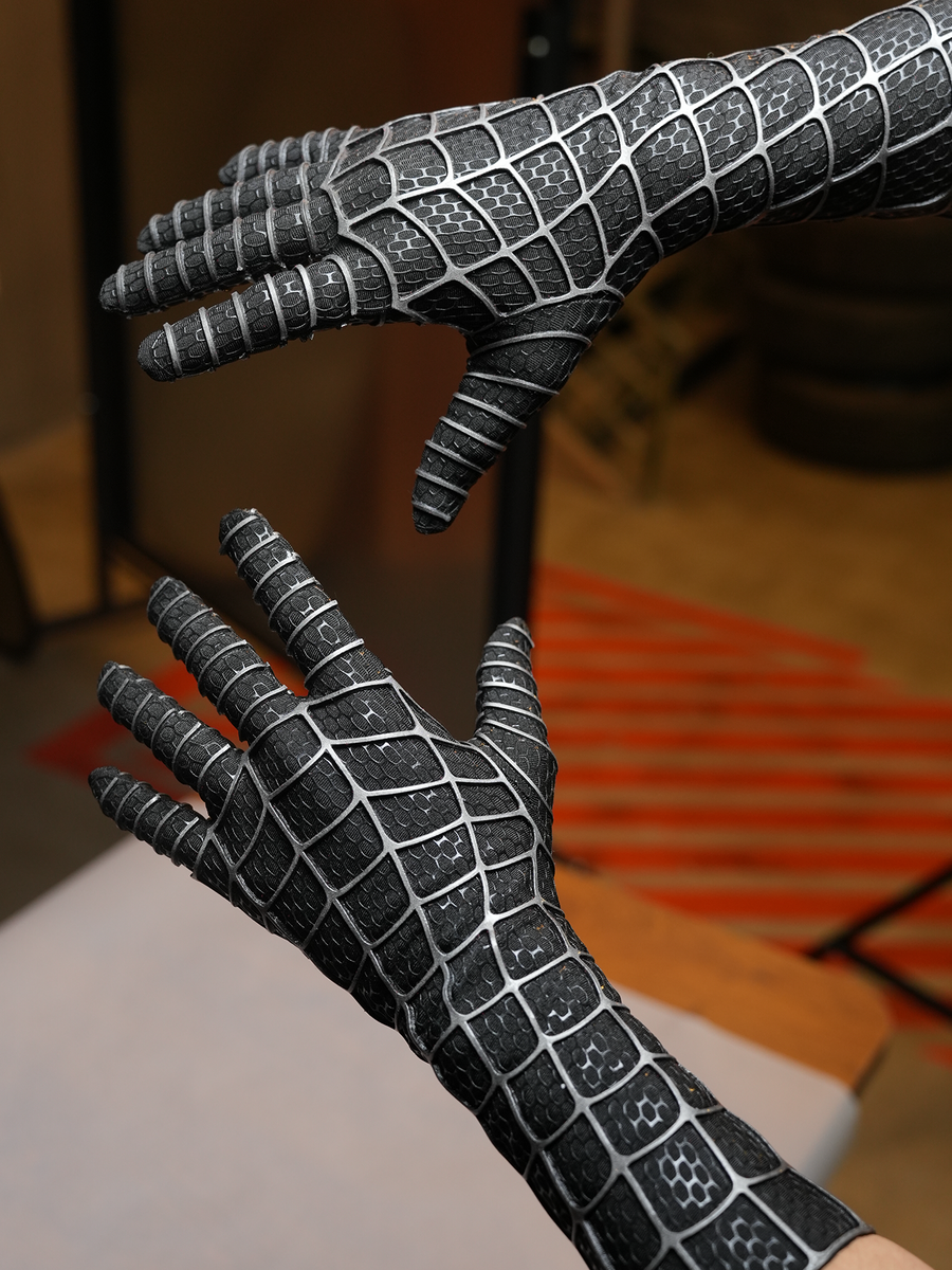 New Year Mask Set: OG Black Mask & Gloves – joyydesign - Image 5